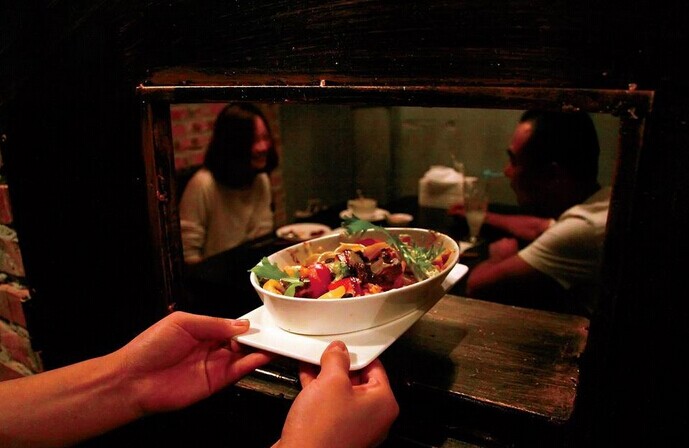 别光看韩寒们开店火到爆，其实主题餐厅很短命？