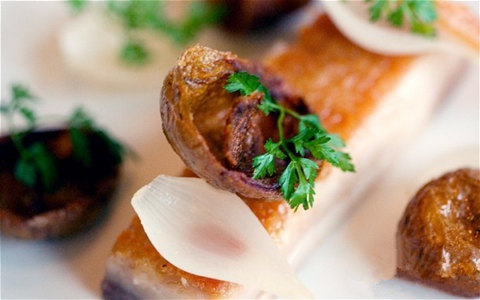 法国外交部长亲自发布的的“全球最佳(中国)餐厅”是什么样子的？