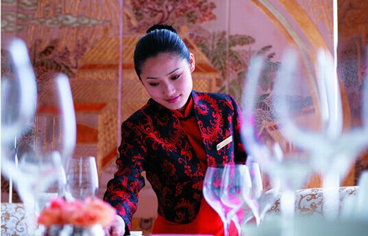 快过年了，餐厅怎么避免员工流失？