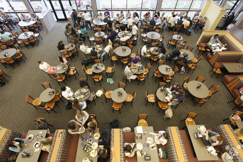 为什么几十年的传统餐饮干不过新兴的互联网餐企