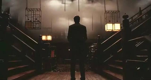 星巴克的“第三空间”品牌和客群黏性