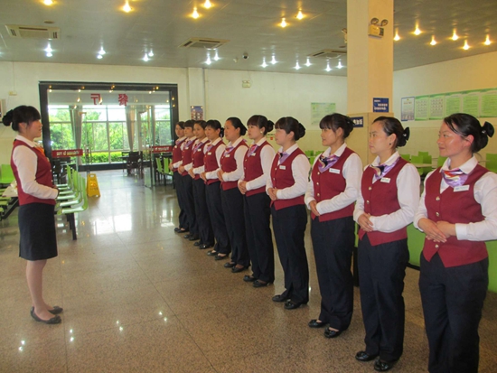 面对春节后离职的员工，餐饮老板该怎么做？