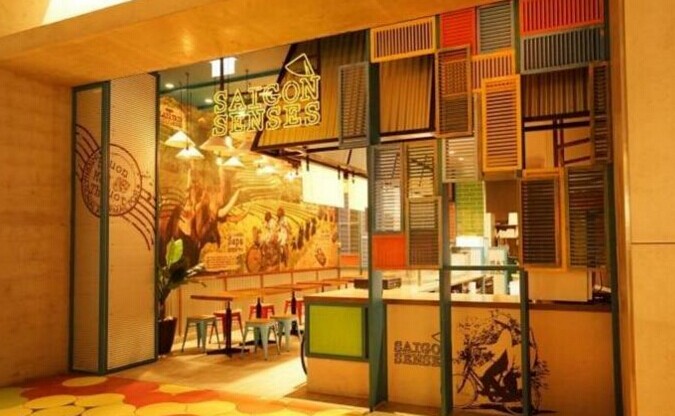 这家卖越南小吃的餐厅掺入了法式风情，毫无违和感