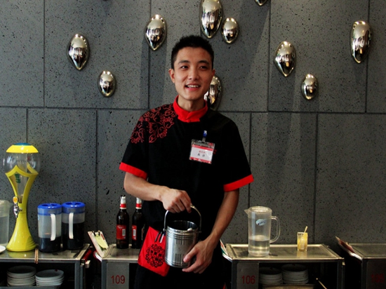 10分钟就能学会海底捞服务，不信进来看看