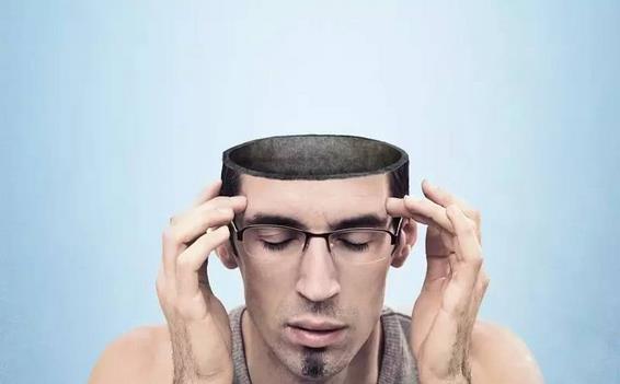 在餐饮业的一片血海里，创业者怎样才能成就品类第一?