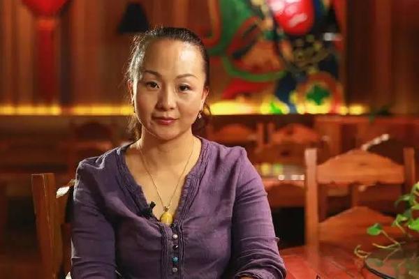 看豪放派“女诗人”，如何让川菜沸腾起来