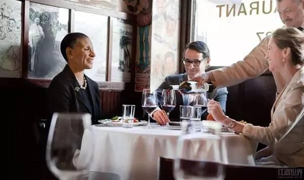 不懂餐厅选址的5大套路，怪不得你会吃亏！