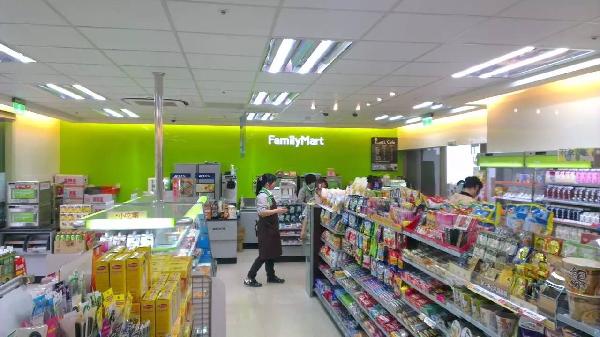 从上海开到北京，全家要超越7-11成便利店餐饮王者？