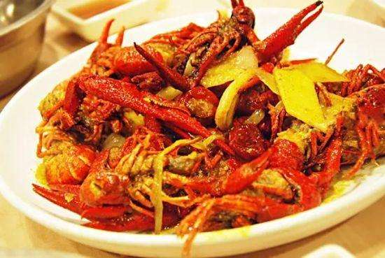 餐饮品牌如何跳出了兴衰魔咒？成为美食地标|餐饮界