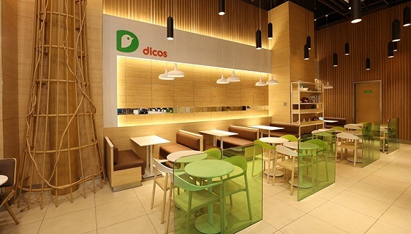 德克士开了家无人店 “无人”环节主要是支付、取餐