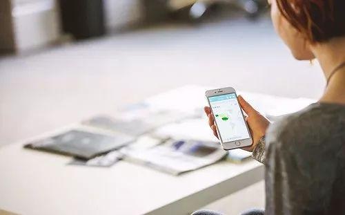 喜茶、CoCo放大招做外卖，这个1300亿的市场饮品店该怎么追？