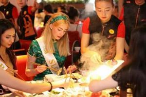 2小时2500个订位，这轮海外开餐厅的市场到底有多大？|餐饮界