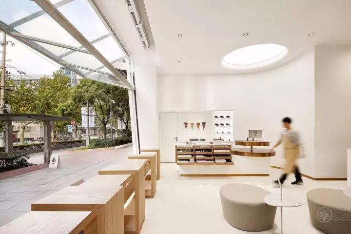 茶饮界新贵驾到，超时尚设计分分钟上热搜！