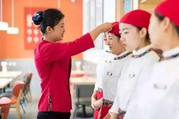 餐饮店长带队伍9步走，员工个个都干劲儿十足！|餐饮界