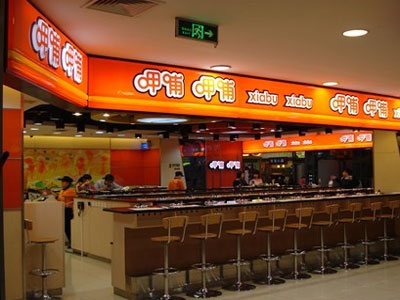 “餐饮股”再起风波：“老鼠门”背后的呷哺，品牌信任安否？|餐饮界