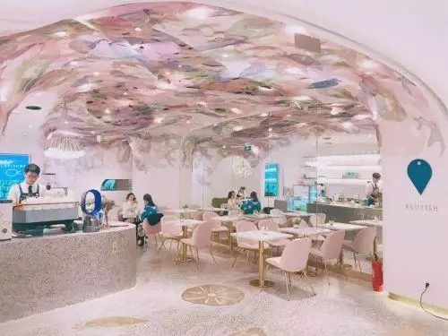 我们研究了100家网红餐饮，“谁先沸腾谁先死”是真的吗？|餐见