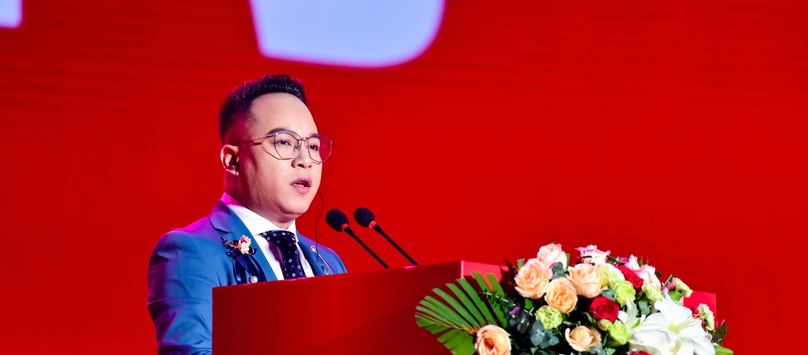 遇见小黄鸭18个月创造商业奇迹！实体互联网即将成为资本市场新宠