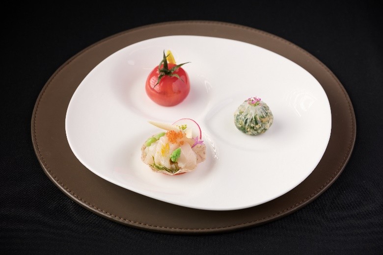  周晓燕大师于淮扬晓宴晋升米其林二星餐厅后首度访澳 呈献独家春意菜单