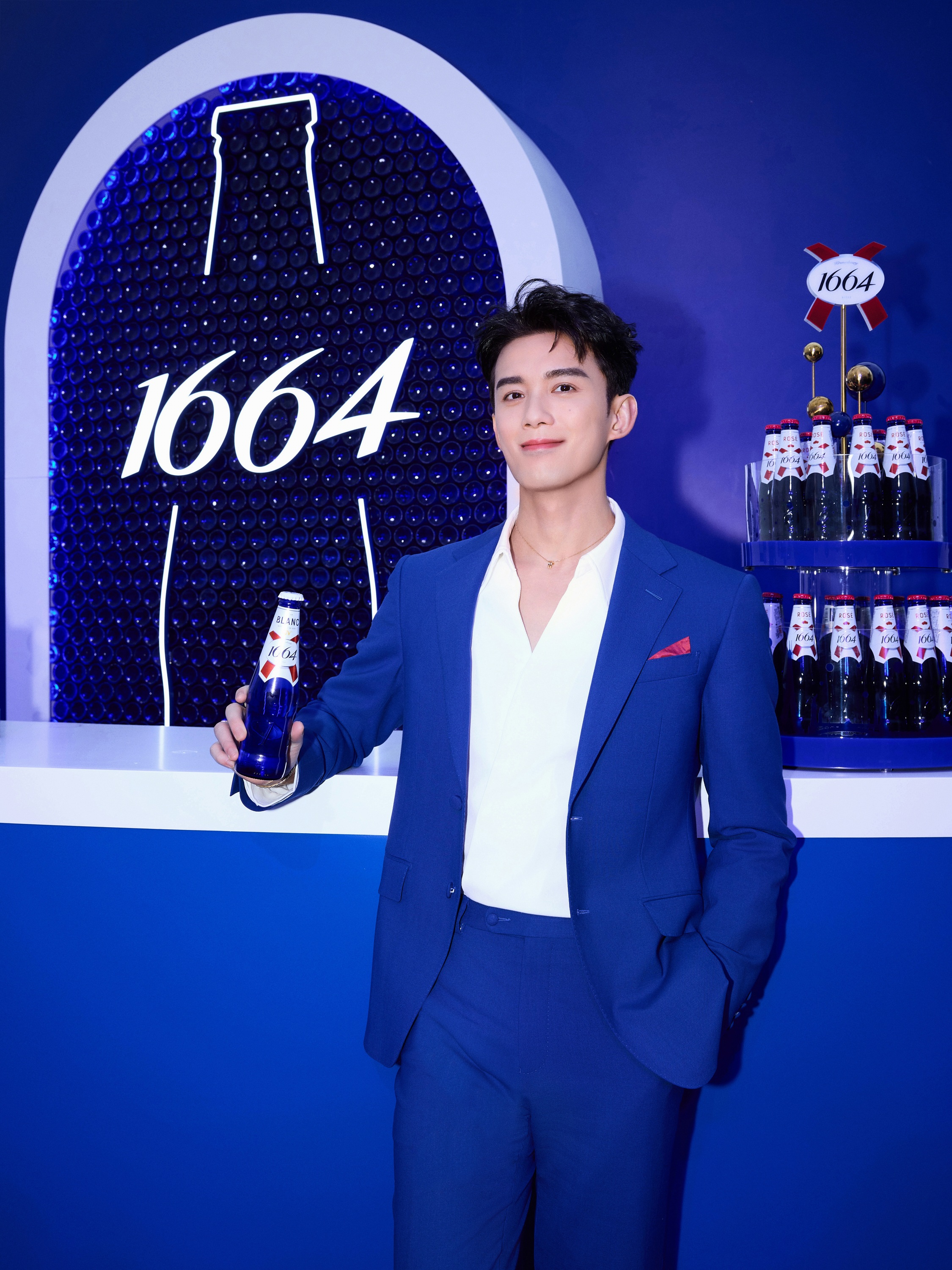 1664定义全新「蓝调时刻」：一场从“生”切换到“活”的品牌沟通