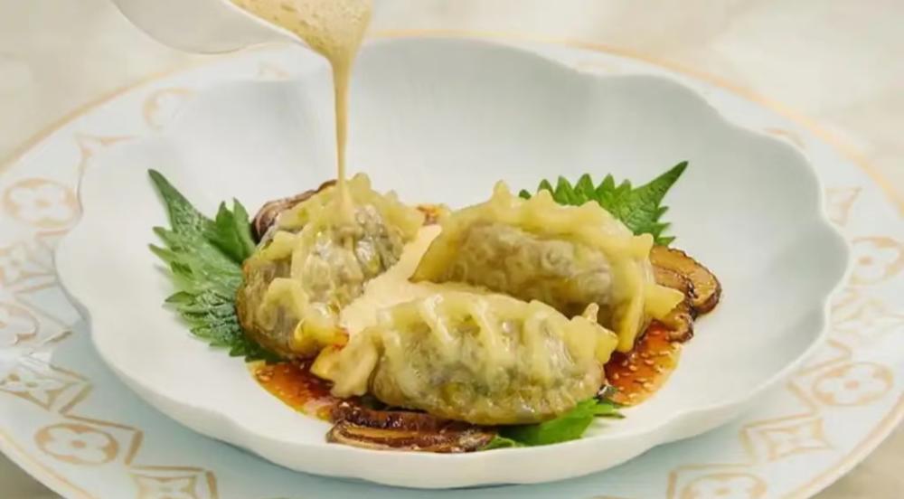 LV跨界餐饮：奢侈品牌的流量密码！|餐饮界