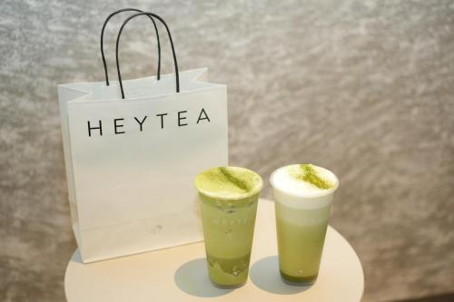 「三倍厚抹」上新一周年，喜茶千目抹茶系列持续人气热销