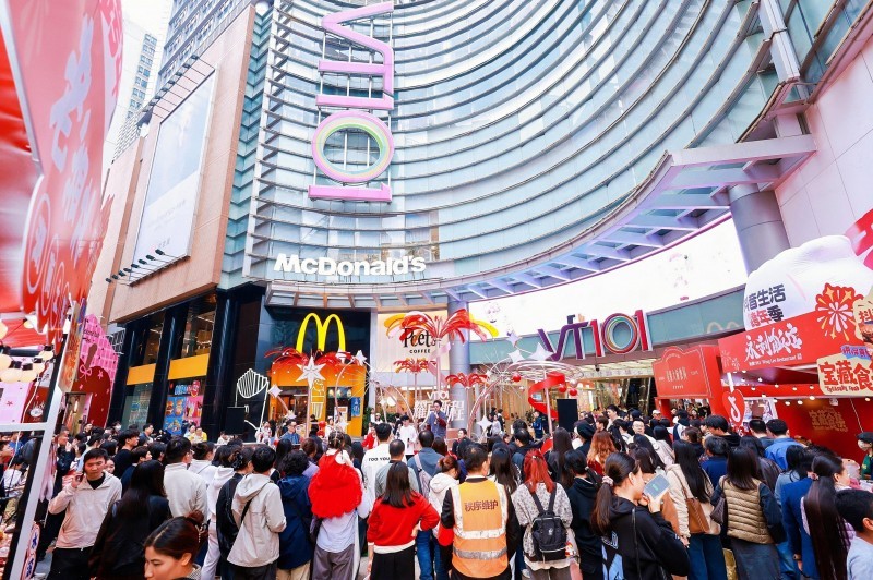 FUNS方糖空间设计顾问|椿楣粉档:属于版纳的热带松弛